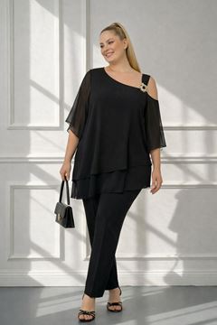 Immagine di ELEGANT TROUSER SUIT WITH CHIFFON TOP